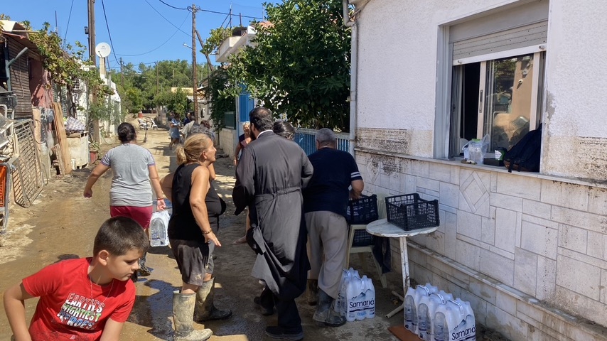 Photo-1-Metropolis-Volos